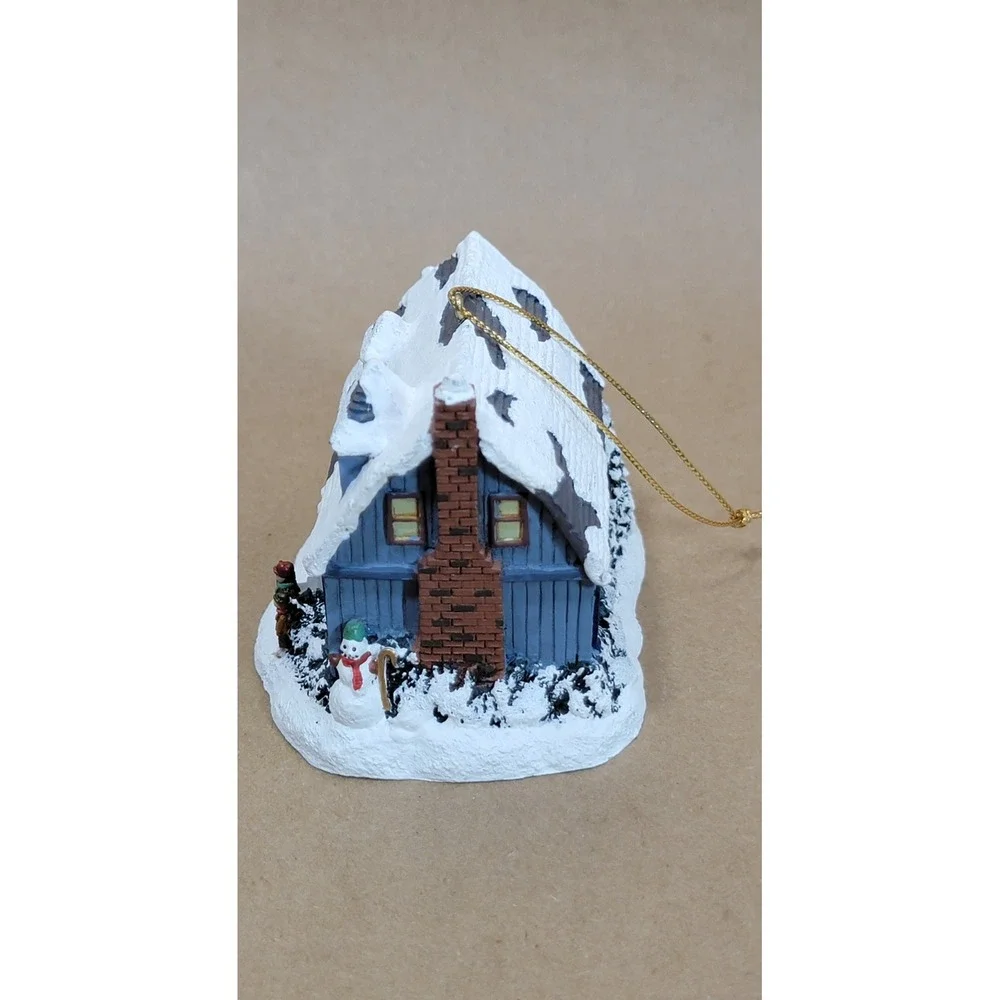 Thomas Kinkade Christmas Gathering Illuminated Ornament Winter Memories 88857